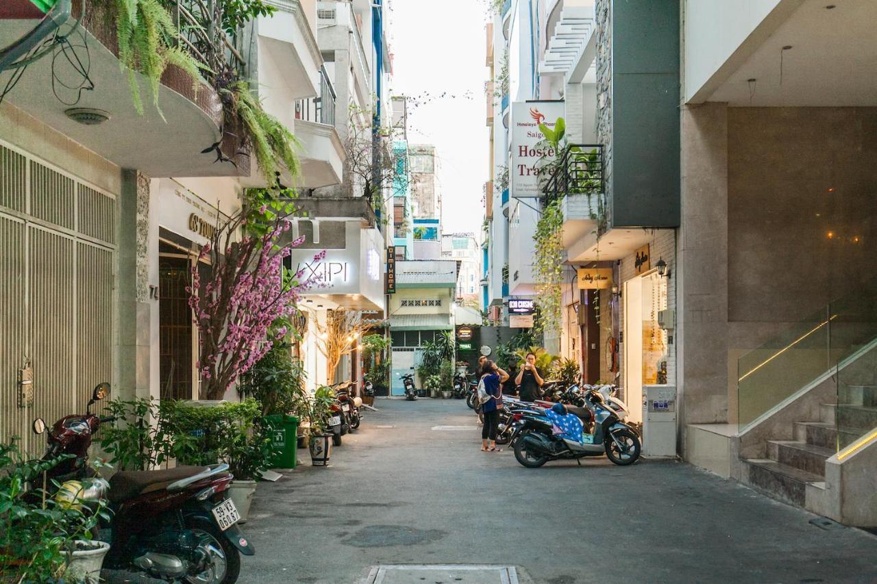 Central Studios At Ben Thanh Market By Circadian Ho Chi Minh City Exterior photo
